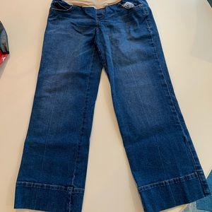 Led maternity pants